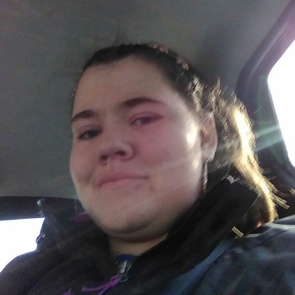 Meet your Posher, Makayla - Picture 1 of 1